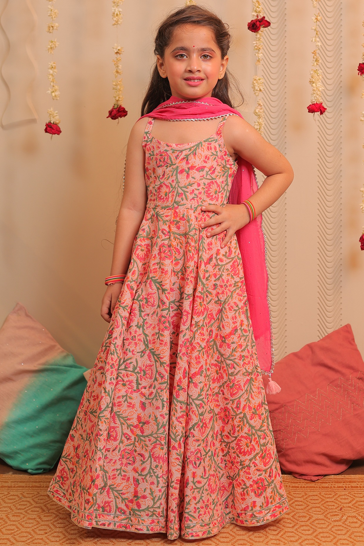 Trendyy Girls Anarkali Gown Price in India - Buy Trendyy Girls Anarkali Gown  online at Flipkart.com